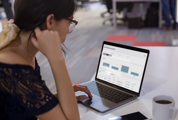A broker checking buyer leads on their dashboard